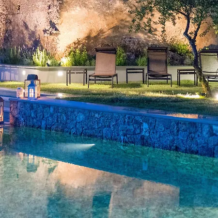 Romantic Hotel & Restaurant Villa Cheta Elite-3